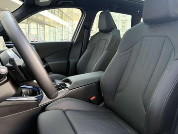 BMW X3 30e XDrive — photo 8