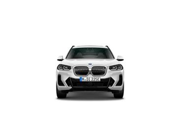 BMW iX3 — photo 2