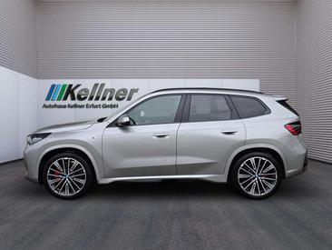 BMW IX1 XDrive30 — photo 4