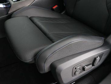 BMW X3 30e XDrive — photo 9