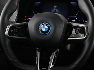 BMW X3 30e XDrive — photo 23