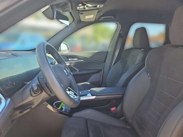 BMW X1 SDrive20d — photo 12