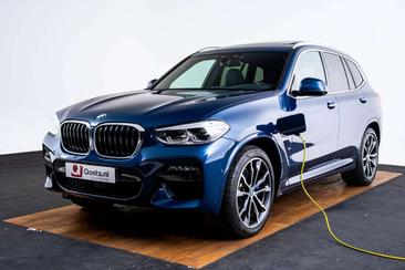 BMW X3 XDrive30e — photo 20