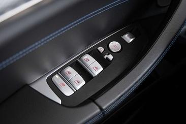 BMW X3 XDrive30e — photo 36
