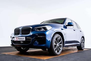BMW X3 XDrive30e — photo 42