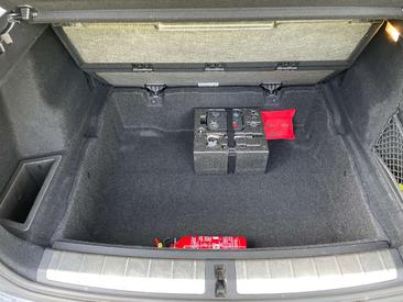 BMW X1 18d SDrive — photo 16