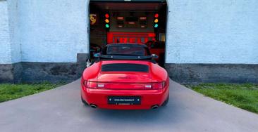 Porsche 911 Cabriolet Carrera — photo 5