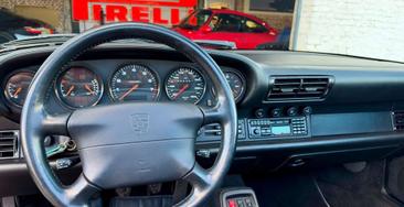 Porsche 911 Cabriolet Carrera — photo 12