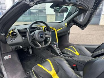 McLaren 720S Spider — photo 7