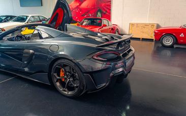 McLaren 600LT Spider — photo 10