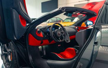 McLaren 600LT Spider — photo 14