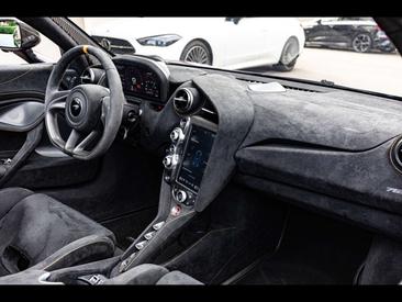 McLaren 765LT Spider — photo 14