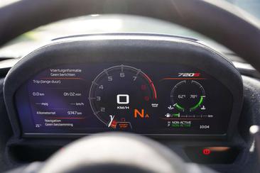 McLaren 720S Spider — photo 9