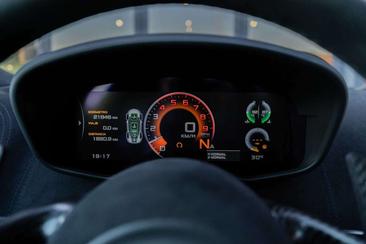 McLaren 600LT Spider — photo 11