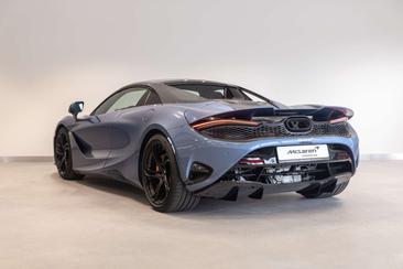 McLaren 750S Spider — photo 20