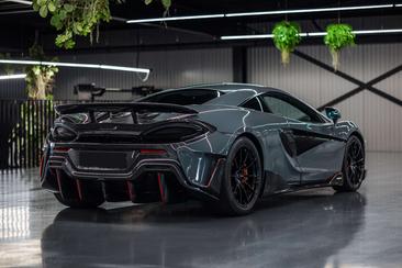 McLaren 600LT — photo 14