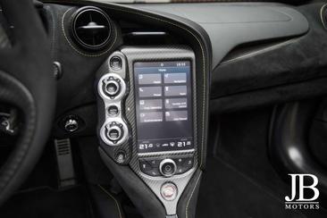 McLaren 720S Spider — photo 32