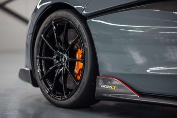 McLaren 600LT — photo 18