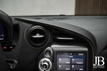 McLaren 720S Spider — photo 34