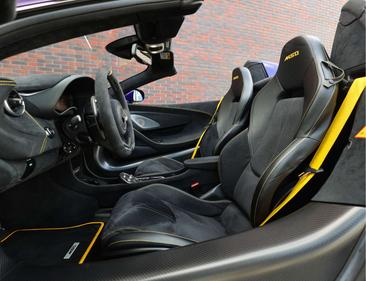 McLaren 600LT Spider — photo 30