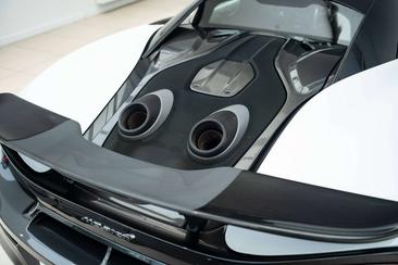 McLaren 600LT — photo 10