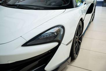 McLaren 600LT — photo 14