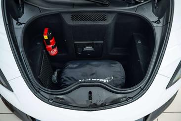 McLaren 600LT — photo 16