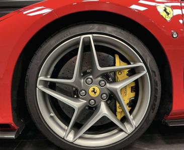 Ferrari F8 Tributo — photo 11