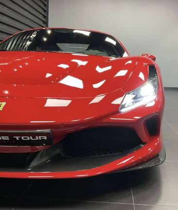 Ferrari F8 Tributo — photo 14