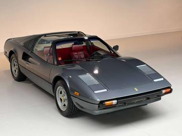 Ferrari 308 GTS — photo 10