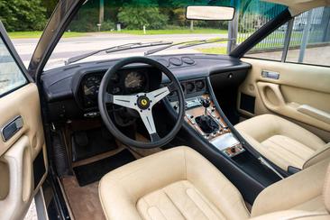 Ferrari 400 GTi — photo 16