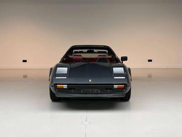 Ferrari 308 GTS — photo 11