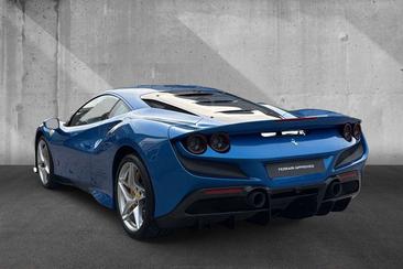 Ferrari F8 Tributo — photo 2