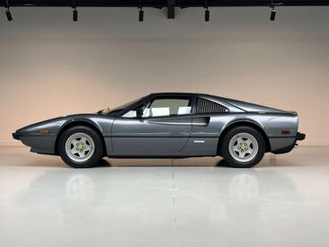 Ferrari 308 GTS — photo 21