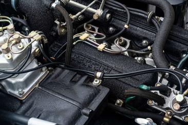 Ferrari 400 GTi — photo 37