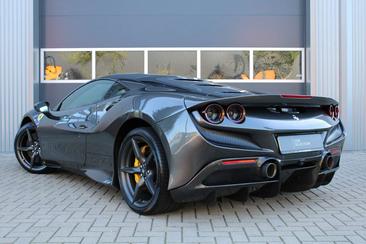 Ferrari F8 Tributo — photo 5