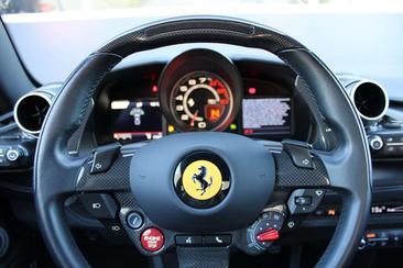 Ferrari F8 Tributo — photo 13