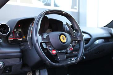 Ferrari F8 Tributo — photo 15