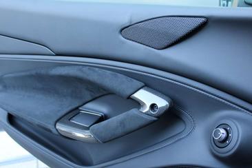 Ferrari F8 Tributo — photo 22