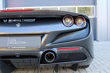 Ferrari F8 Tributo — photo 40