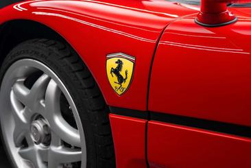Ferrari F50 — photo 10