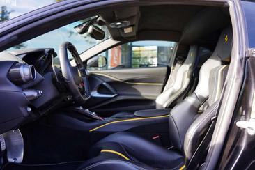 Ferrari 812 Superfast — photo 5