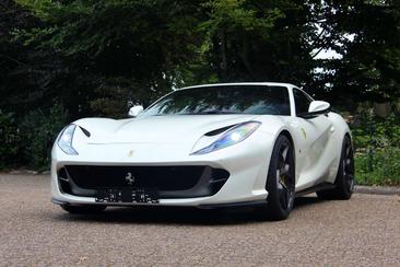 Ferrari 812 Superfast — photo 10