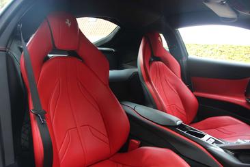 Ferrari 812 Superfast — photo 29