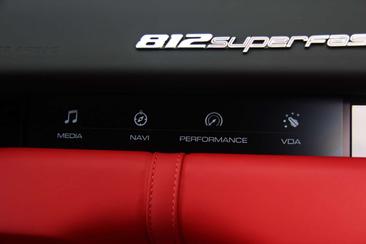 Ferrari 812 Superfast — photo 33