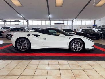 Ferrari F8 — photo 4