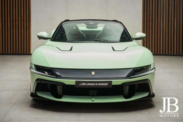 Ferrari 12 Cilindri — photo 4