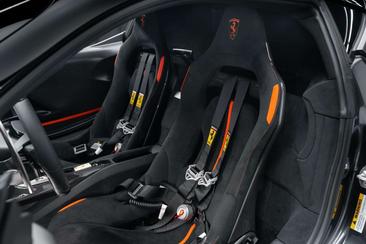 Ferrari SF90 XX — photo 10