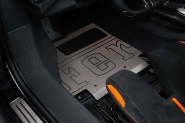 Ferrari SF90 XX — photo 11