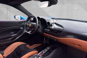 Ferrari F8 Tributo — photo 15